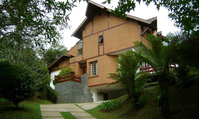 Campos do Jordao House | Idyllic Country Escape with Mountain Views and Family Amenities