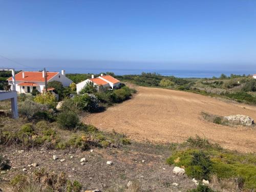 Azoia House | Pet-Friendly Country House Steps from Beautiful Beaches