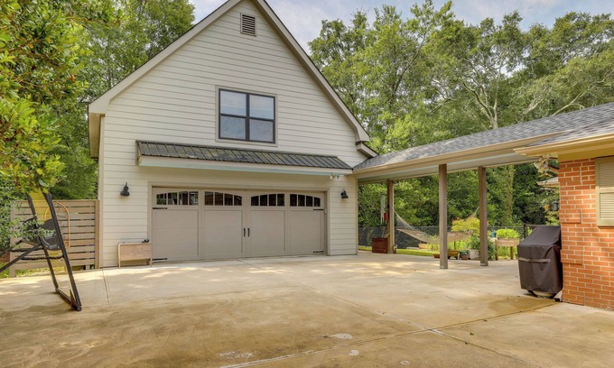 Covington Apartment | Charming Covington Studio Near Historic Square with Kitchen