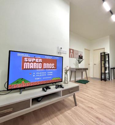Shah Alam Apartment | Ideal Stay at Damai Dian Residency with Oceanfront Pool Access