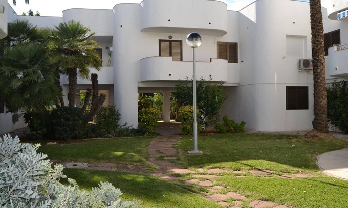 Denia Apartment | Cozy Denia apartment with Wi-Fi and air conditioning, near the beach