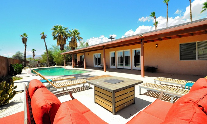 Borrego Springs House | Inviting Desert Retreat with Pool & Pet-Friendly Amenities