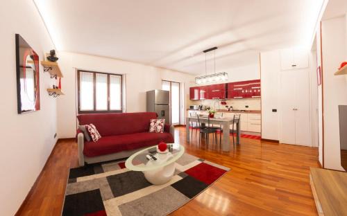 Stadera Apartment | Cozy Design House - 15 Minutes From NAVIGLI-HUMANITAS