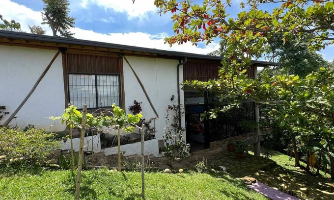 Floridablanca Ski Chalet | Family-Friendly Chalet Embraced by Nature - 15 mins to City