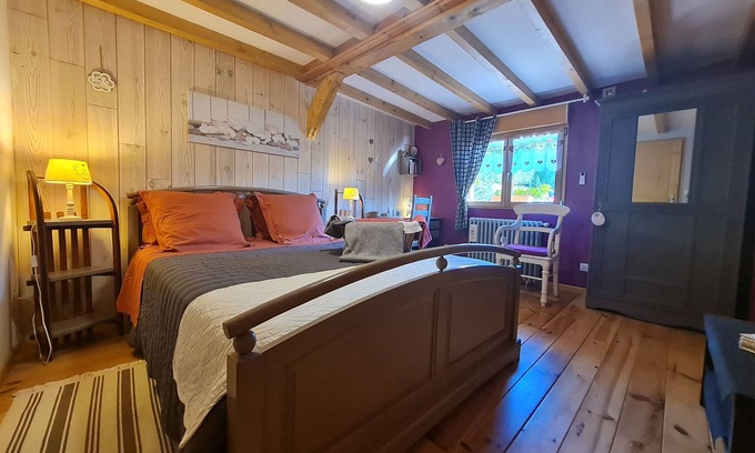 Rochesson Bed & Breakfast | Cozy Guestroom Rochesson: Studio Flat with Spa Access