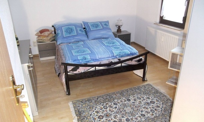 Beerfelden Apartment | Cozy Double Room with Kitchen and Child-Friendly Amenities