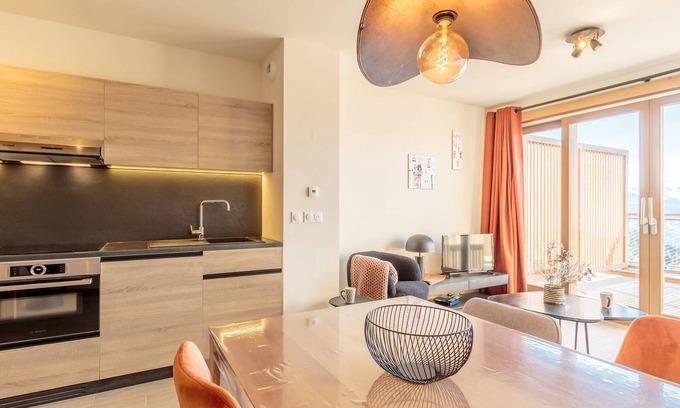 Arc-1600 Apartment | Cozy Apartment Les Arcs 1600 with Pool and Spa Access