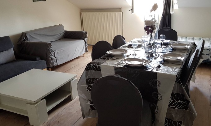 Meaux Apartment | Comfortable F3 Apartment Near DisneyLand Paris Awaits