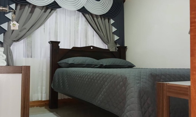 Puntarenas House | Family-Friendly Retreat Near Monteverde Rain Forest