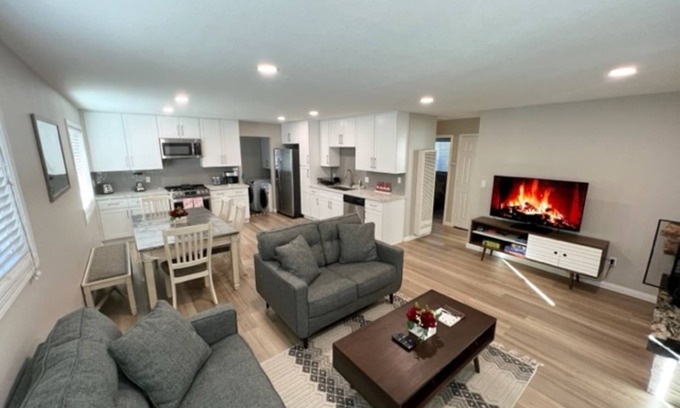 Sugarloaf Cottage | Family-Friendly Cottage Near The Village - Rated 10/10