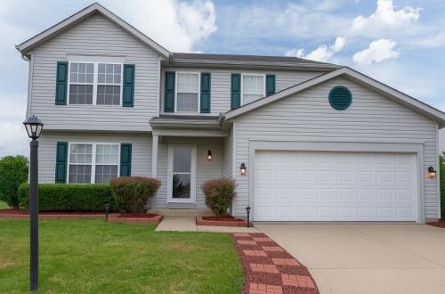 Indianapolis House | Cozy Family Retreat Near Indy Hotspots Free Wi-Fi