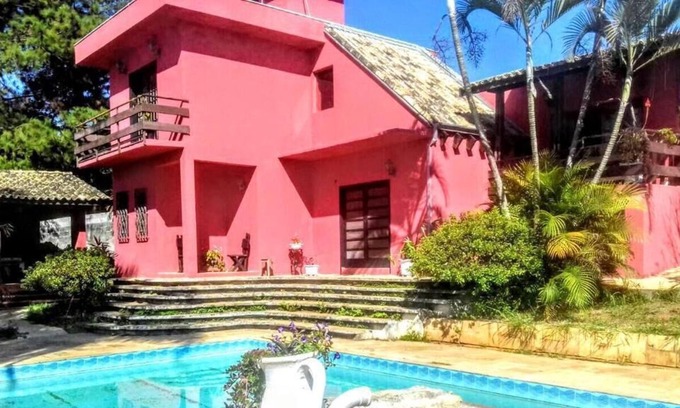 Cotia House | Charming Farm Retreat in Cotia - Pet & Child Friendly