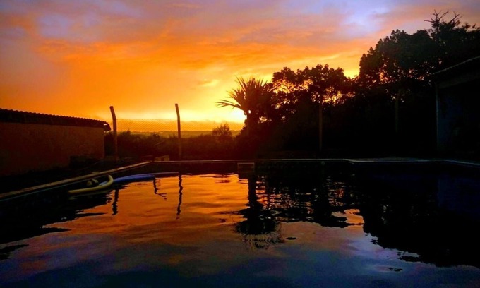 Mairinque House | Inviting Farm Retreat with Ocean Views and Pet-Friendly Amenities
