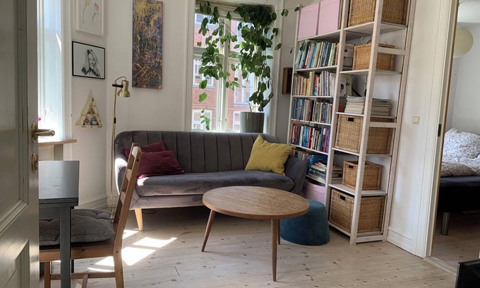 København V Apartment | Perfect Flat Steps from Central Station with Kitchen Access