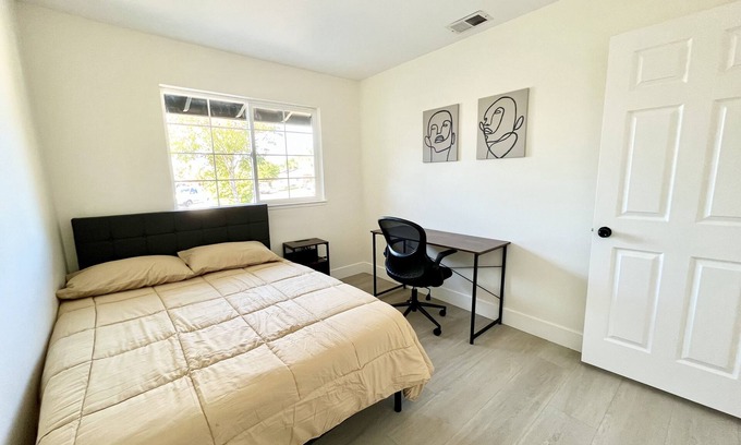 East San Jose House | Inviting Furnished Room with Shared Bathroom & Breakfast