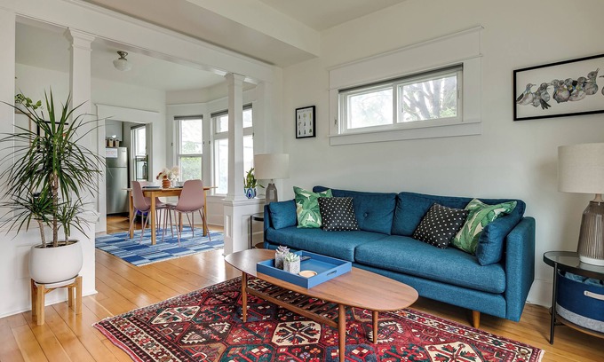 Georgetown Apartment | Budget-Friendly Georgetown Apartment with Kitchen Amenities
