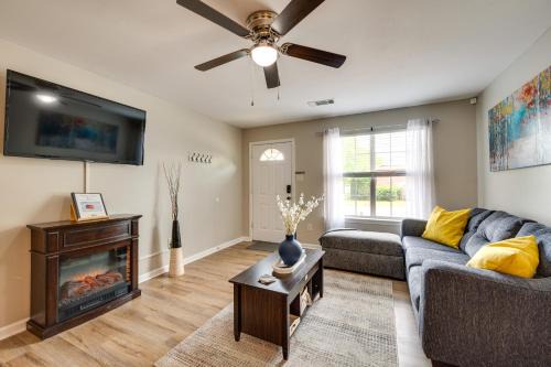 Warner Robins House | Inviting Georgia Retreat with Patio and Grill, Close to Golf