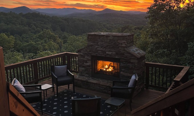 Foxfire Estates Cabin | Magnificent Long Range Views Near Downtown Blue Ridge, GA