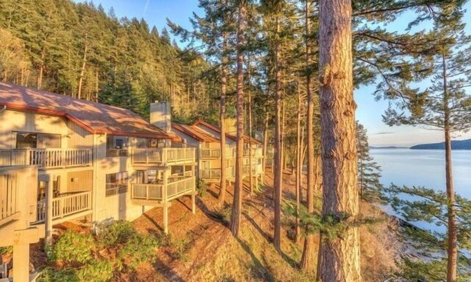 Rosario Hotel | Cozy Harborside Stay | Secluded Orcas Island Getaway- Harborside 2350