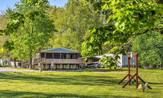 Hardin House | Inviting Hardin Retreat with Pool and Lake Kentucky Views