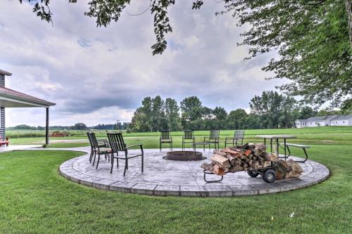 Shipshewana House | Serene Rest Home with Amish Country Views - Rated 9.9/10