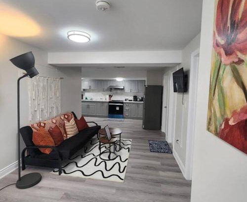 Thorold Apartment | Cozy Hideaway