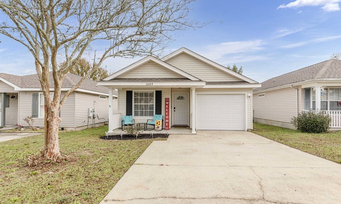 Florida Panhandle House | Newly Remodeled Hotel with Ocean View & Pet Friendly Amenities