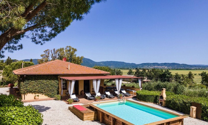 Campiglia Marittima House | Relaxing 4-Bedroom Retreat in Campiglia Marittima