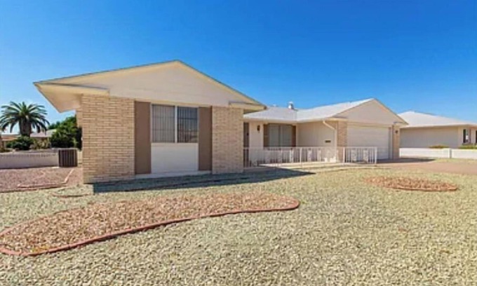 Sun City House | Inviting Home Near State Farm Stadium & WM Phoenix Open