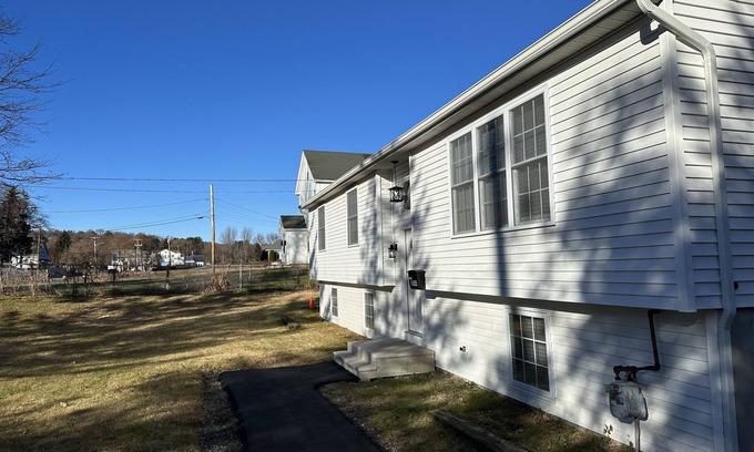 Worcester House | Inviting Home Near Shopping Center with Two Kitchens & Living Rooms