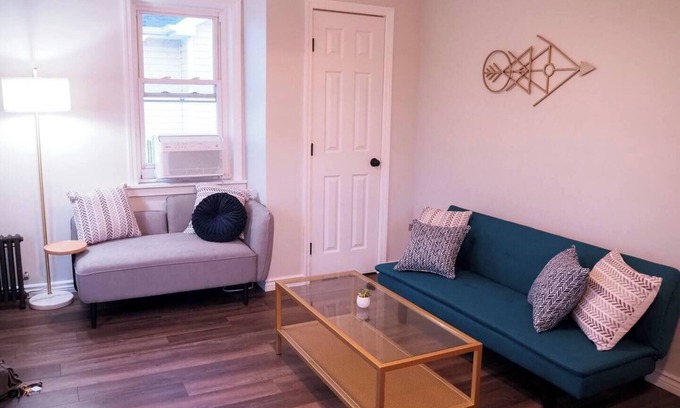 Long Beach Apartment | Seaside Retreat with Private Balcony Near Beach & LIRR