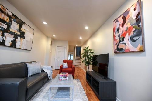 Downtown Baltimore Apartment | Inviting Home Steps from Inner Harbor - Rated 10/10