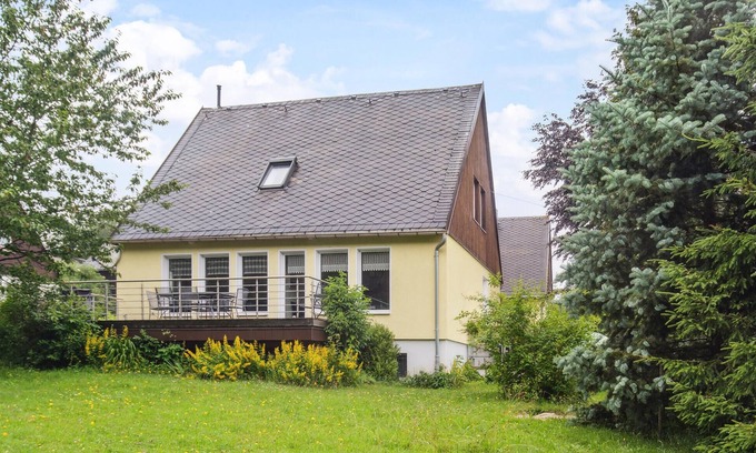 Bad Brambach House | Family-Friendly 5 Bedroom Retreat in Bad Brambach