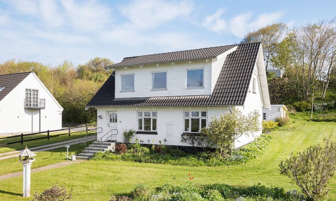 Brovst House | Inviting Home with Breathtaking Fjord Views and Pet-Friendly