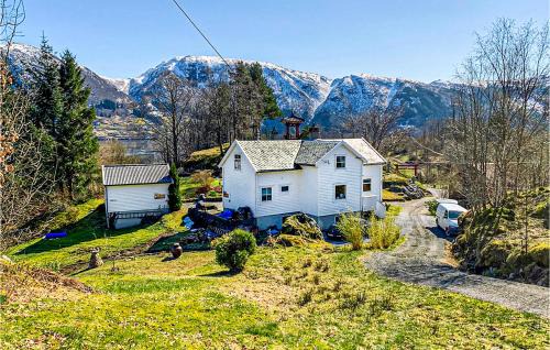 Osteroy House | Inviting Home in Bruvik with Panoramic Views for Families