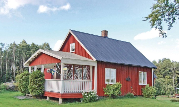 Dalskog House | Serene Cottage Retreat in Nature-Filled Dalskog, Ideal for Families