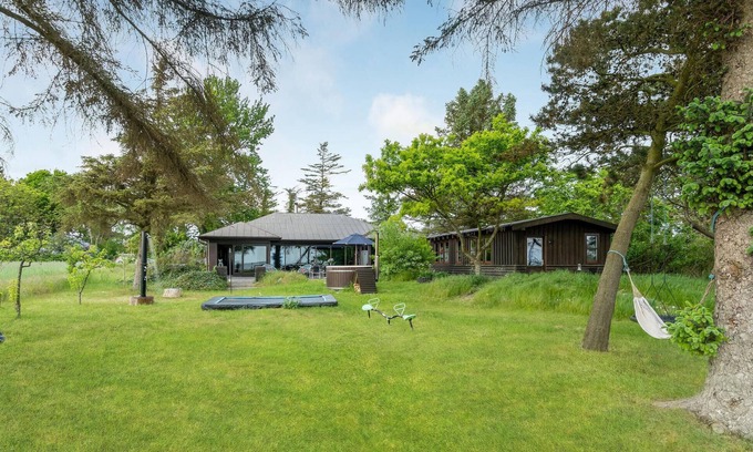 Ebeltoft House | Discover a Family-Friendly Vacation Home by the Sea