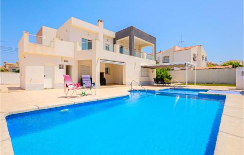 La Siesta House | Delightful Home in El Chaparral with Pool & Family Fun