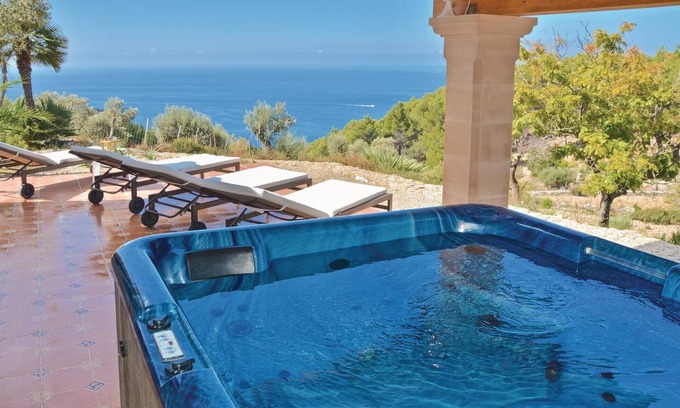 Estellencs House | Discover Serenity at Our Peaceful Hotel Oasis
