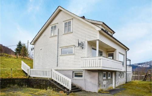 Kyrping House | Inviting Home in Etne with Free Wifi for Families