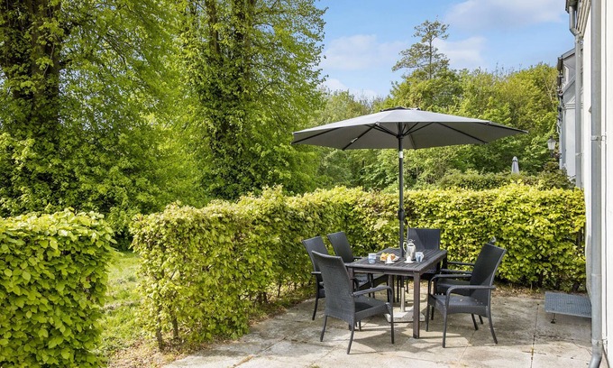 Faaborg House | Elegant Vacation Home in Hvedholm Castle Park Awaits You