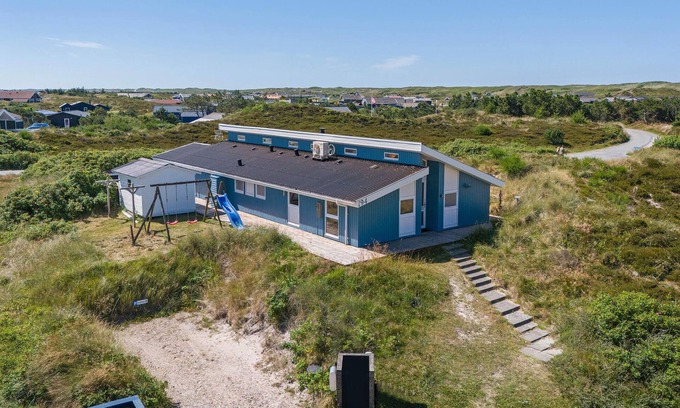 Bjerregaard House | Ideal 4 Bedroom Retreat in Hvide Sande with Ocean Views