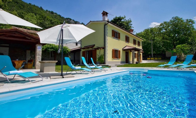 Lupoglav House | Discover Tranquility and Top Amenities for Your Getaway