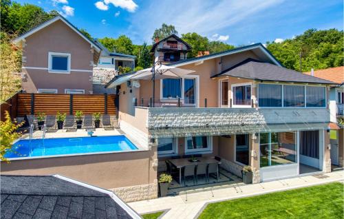 Novi Marof House | Inviting Home in Novi Marof with Sauna and Pool Access