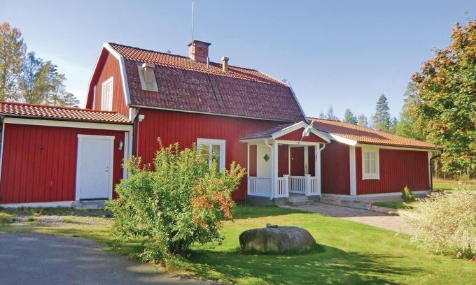 Orrefors House | Tranquil Cottage Nestled in the Heart of the Forest