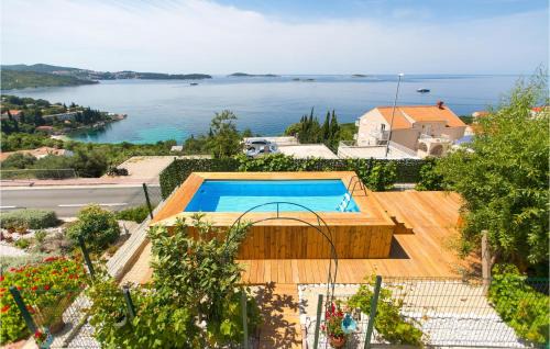 Zupa dubrovacka House | Exceptional 3 Bedroom Retreat in Plat with Pool Access