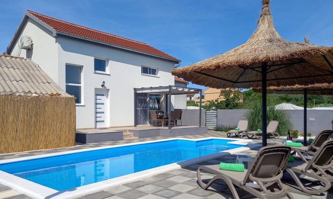 Donje Rastane House | Modern Cottage with Pool, Ocean Views & Pet-Friendly Amenities