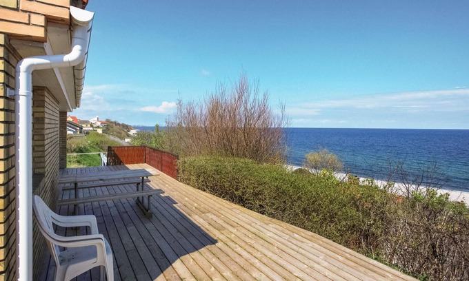 Havnebyen House | Spacious 2-Bedroom Retreat in Scenic Sjællands Odde