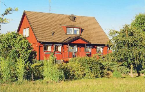 Strangnas Municipality House | Family-Friendly 5 Bedroom Home in Strngns - A Cozy Retreat
