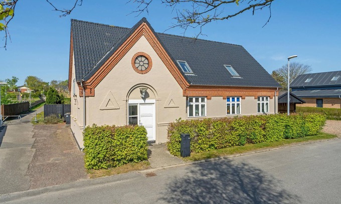 Struer Municipality House | Modern Vacation Home with Spa and Lake View for 15 Guests